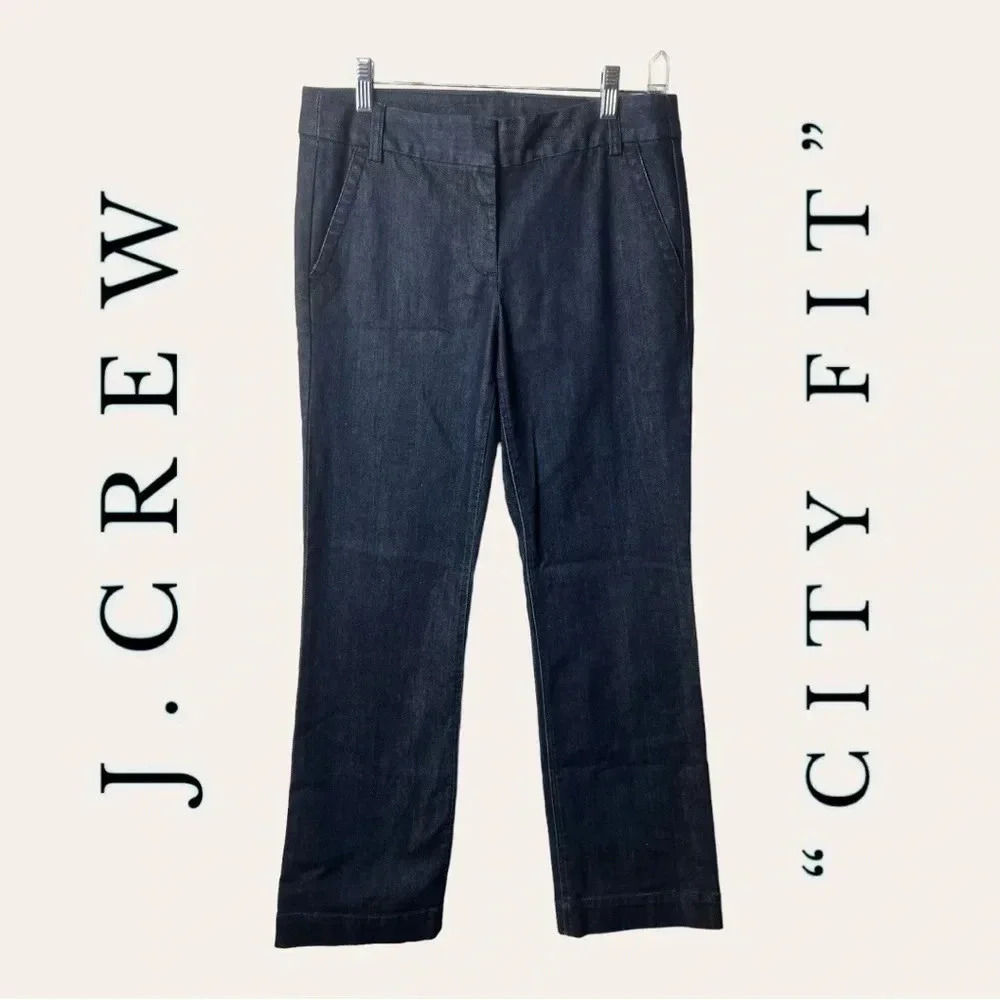1573. J. CREW “CITY FIT” JEANS SIZE 4 DARK WASH IN COLOR